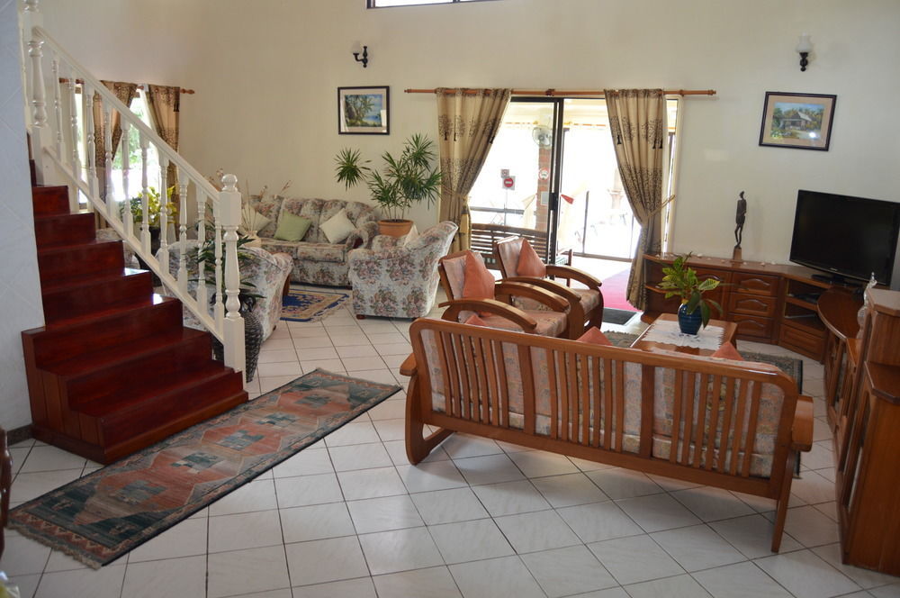 Carana Hilltop Villa Glacis  Zewnętrze zdjęcie