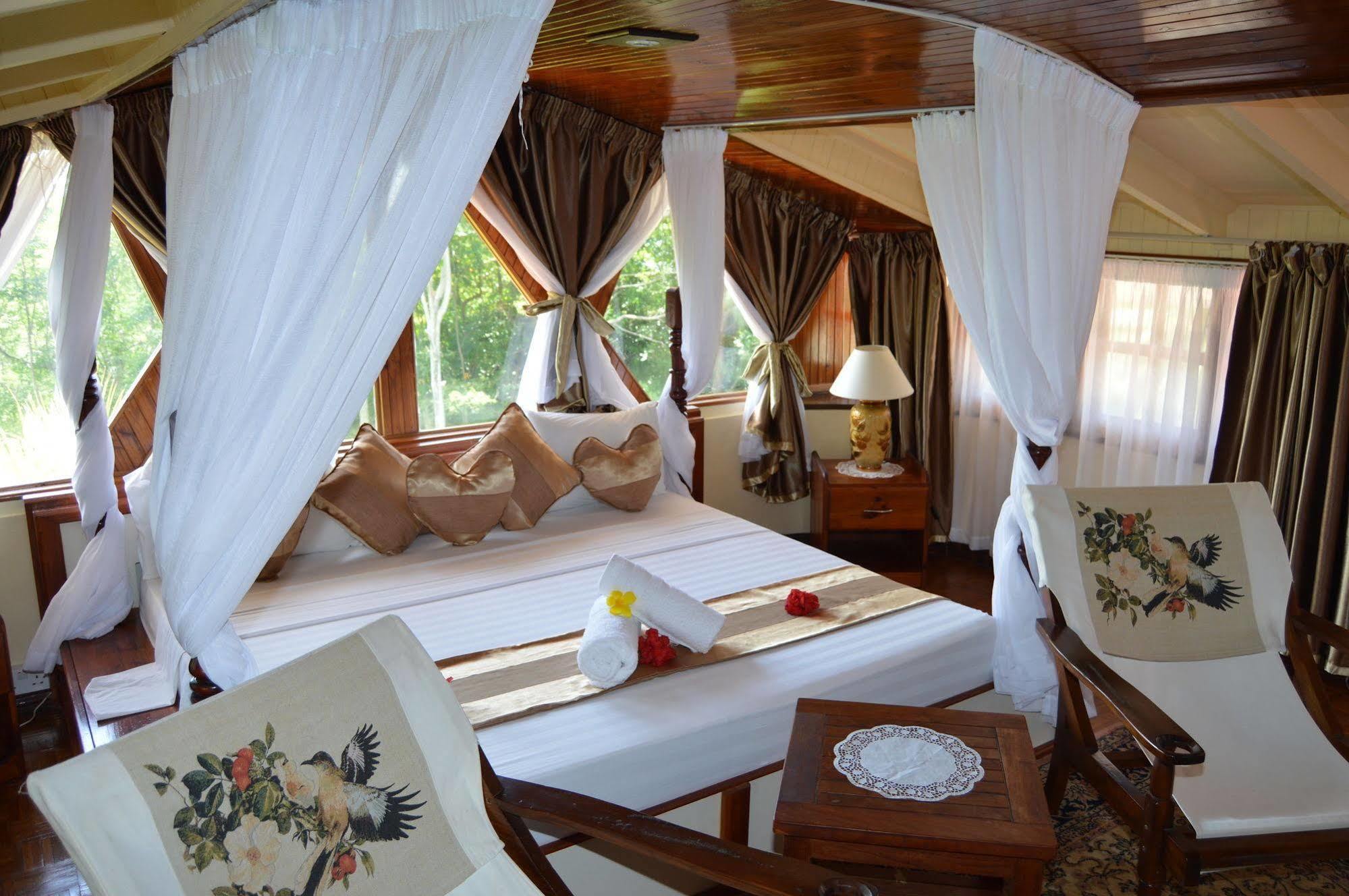 Carana Hilltop Villa Glacis  Zewnętrze zdjęcie